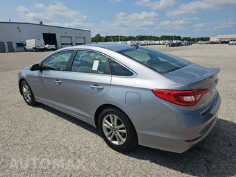 2017 Hyundai Sonata SE – miniatura 6