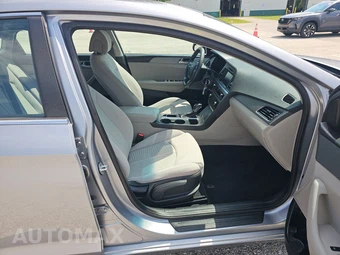 2017 Hyundai Sonata SE – miniatura 8