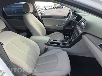 2017 Hyundai Sonata SE – miniatura 8