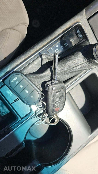 2017 Hyundai Sonata SE – miniatura 18