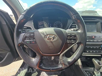 2017 Hyundai Sonata Sport – miniatura 10