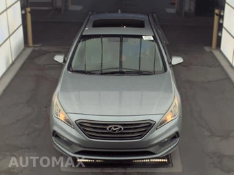 2017 Hyundai Sonata Sport – miniatura 2
