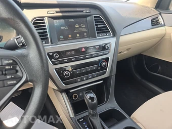 2017 Hyundai Sonata Sport – miniatura 11