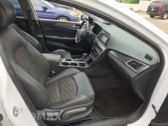 2017 Hyundai Sonata Sport – miniatura 18