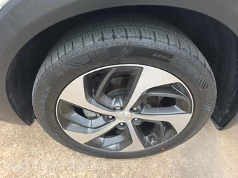 2017 Hyundai Tucson Limited – miniatura 8