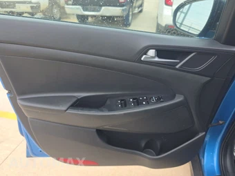 2017 Hyundai Tucson Night – miniatura 9