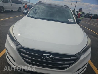 2017 Hyundai Tucson Night – miniatura 2