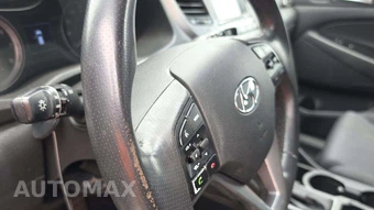 2017 Hyundai Tucson Night – miniatura 23