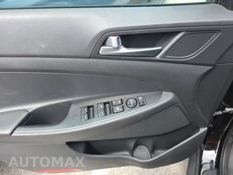2017 Hyundai Tucson Night – miniatura 9