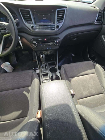 2017 Hyundai Tucson SE - miniatura 10