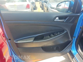 2017 Hyundai Tucson SE – miniatura 9