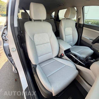 2017 Hyundai Tucson SE - miniatura 18