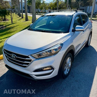 2017 Hyundai Tucson SE - miniatura 2