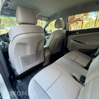 2017 Hyundai Tucson SE - miniatura 27