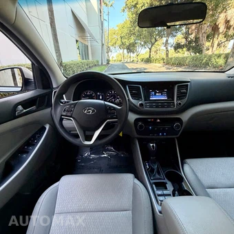 2017 Hyundai Tucson SE - miniatura 49