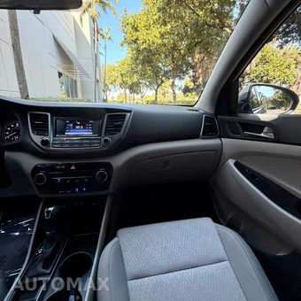 2017 Hyundai Tucson SE - miniatura 50