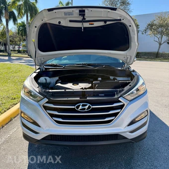 2017 Hyundai Tucson SE - miniatura 71