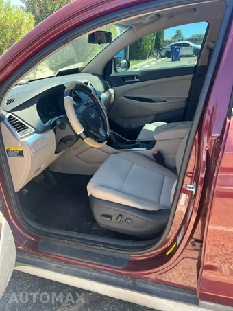 2017 Hyundai Tucson SE - miniatura 3