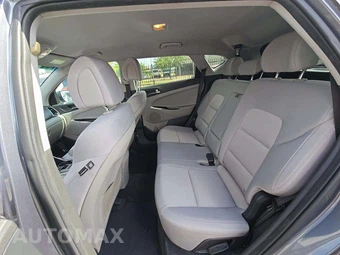 2017 Hyundai Tucson SE – miniatura 13