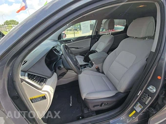 2017 Hyundai Tucson SE – miniatura 6