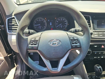 2017 Hyundai Tucson SE – miniatura 10