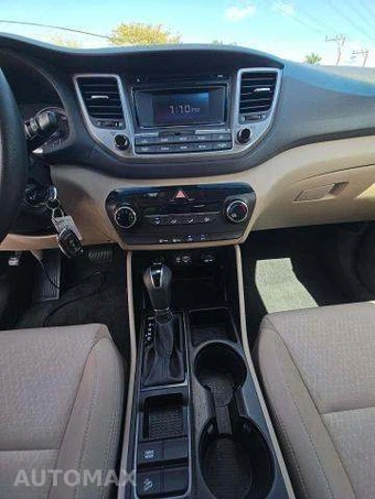 2017 Hyundai Tucson SE – miniatura 11