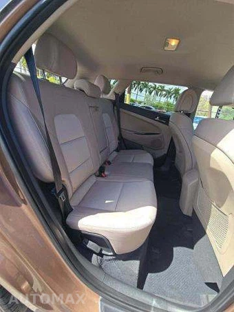 2017 Hyundai Tucson SE – miniatura 17