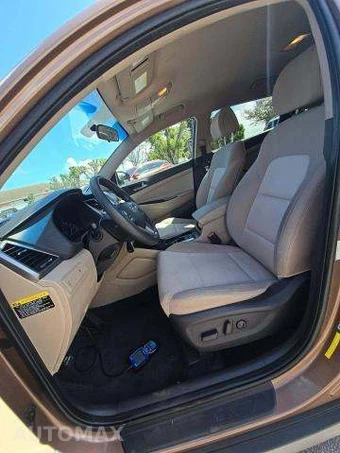 2017 Hyundai Tucson SE – miniatura 7