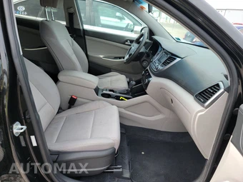 2017 Hyundai Tucson SE - miniatura 8