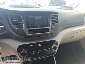 2017 Hyundai Tucson SE - miniatura 10