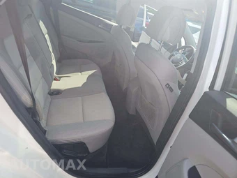 2017 Hyundai Tucson SE - miniatura 16