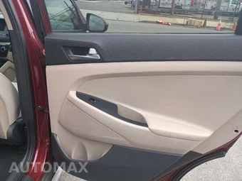 2017 Hyundai Tucson SE - miniatura 21