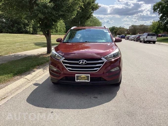 2017 Hyundai Tucson SE - miniatura 2