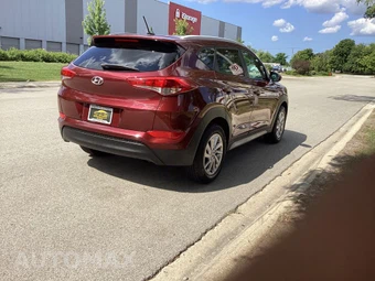 2017 Hyundai Tucson SE - miniatura 5