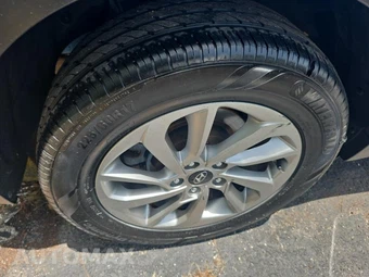2017 Hyundai Tucson SE – miniatura 10