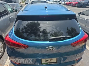 2017 Hyundai Tucson SE – miniatura 5