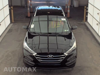 2017 Hyundai Tucson SE – miniatura 2