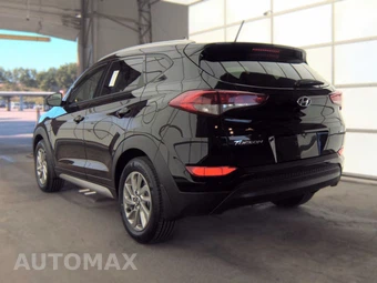 2017 Hyundai Tucson SE – miniatura 6