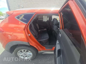 2017 Hyundai Tucson SE – miniatura 16