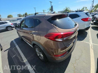 2017 Hyundai Tucson SE Plus – miniatura 2
