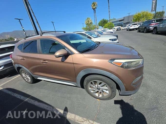 2017 Hyundai Tucson SE Plus – miniatura 4
