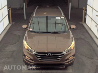 2017 Hyundai Tucson SE Plus – miniatura 2
