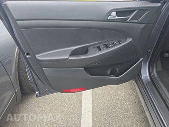 2017 Hyundai Tucson SE Plus – miniatura 9