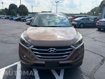 2017 Hyundai Tucson SE Plus - miniatura 8