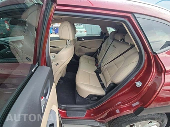 2017 Hyundai Tucson SE Plus – miniatura 10