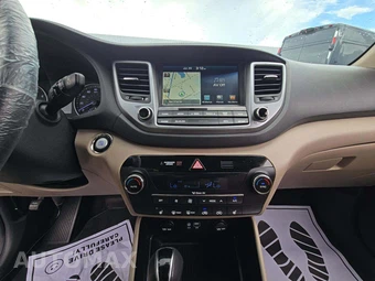 2017 Hyundai Tucson SE Plus – miniatura 7