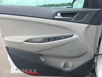 2017 Hyundai Tucson Sport – miniatura 9