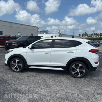 2017 Hyundai Tucson Sport - miniatura 8