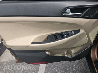 2017 Hyundai Tucson Sport - miniatura 9