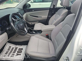 2017 Hyundai Tucson Value – miniatura 6